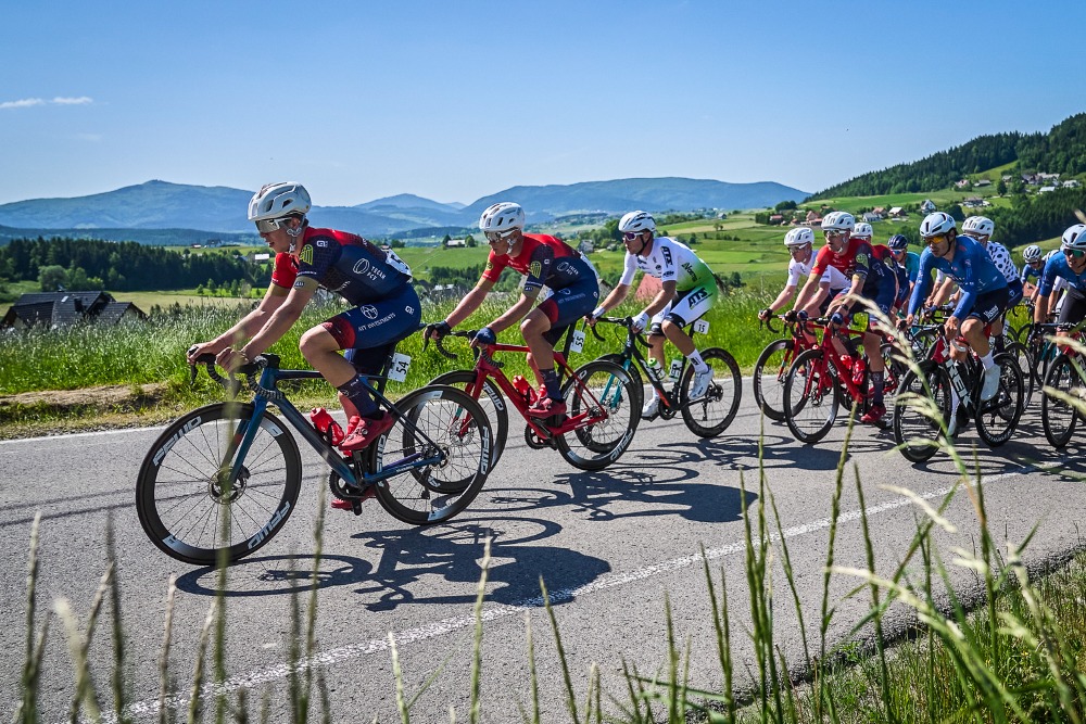 ATT odpracoval nejvíc kilometrů na špici pelotonu